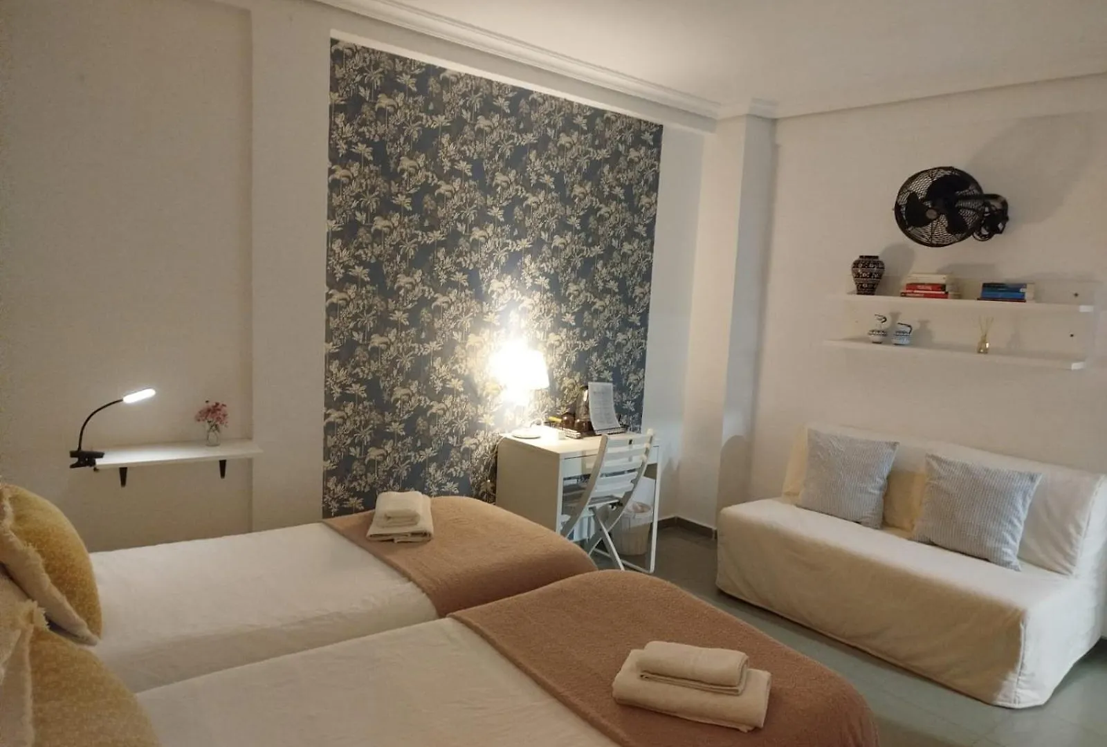Homestay Habitacion Privada Centro Historico Seville Spain
